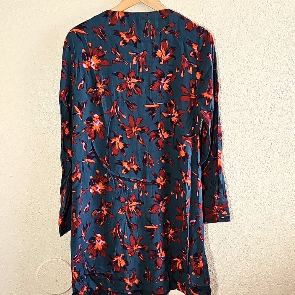 Madewell Floral Button Front Easy Dress. - Picture 5 of 6